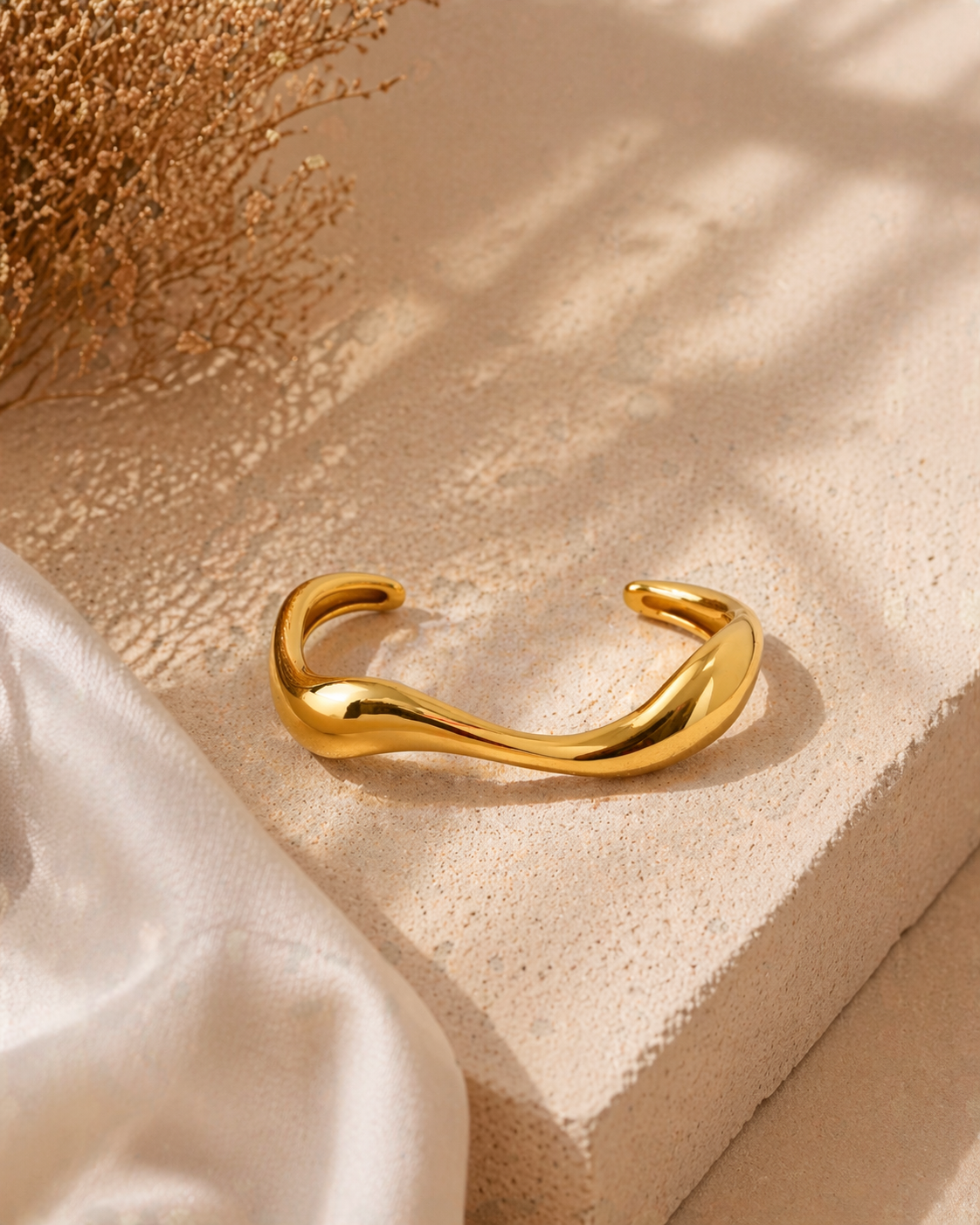 CALITHEA Cuff-armring
